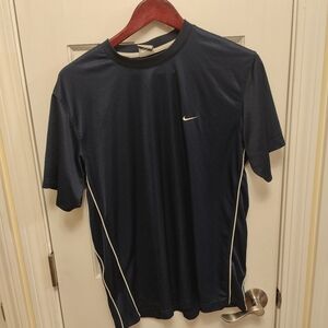 Men's Nike Dri fit work out shirt Large